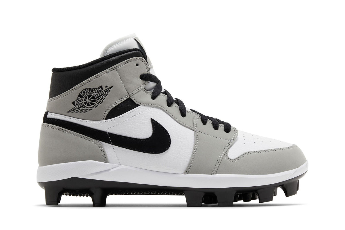 Jordan 1 Retro MCS Light Smoke Grey AV5354-012