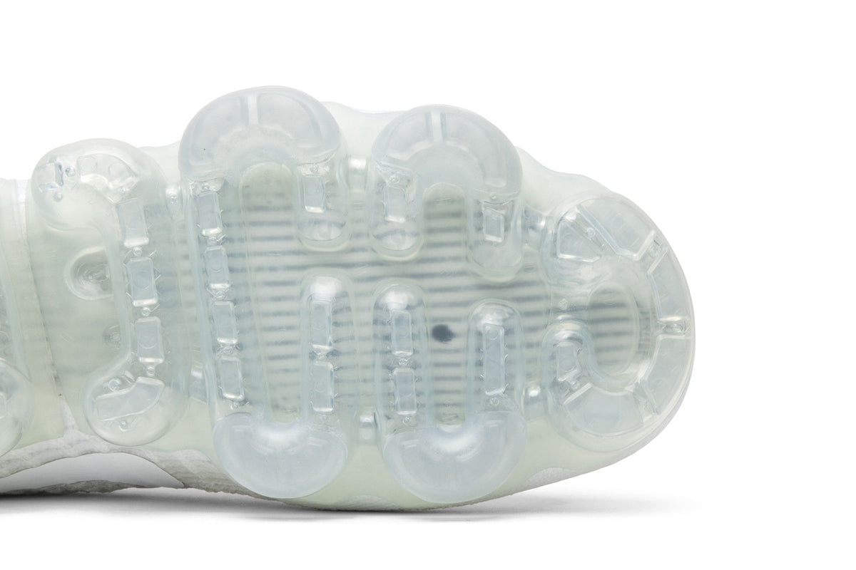 Nike Air VaporMax Triple White Women’s Sneakers – 849557-100