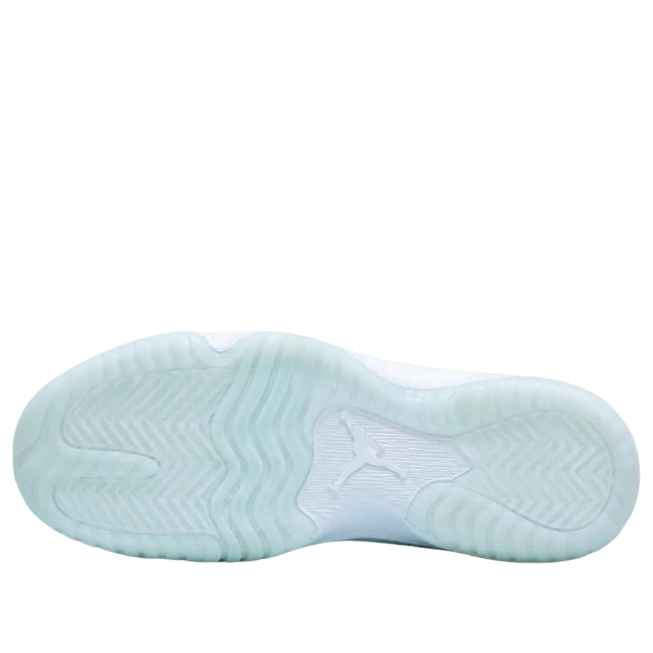Air Jordan 11 Retro Low JAIDE (Women's) IW1882-300 - view 4
