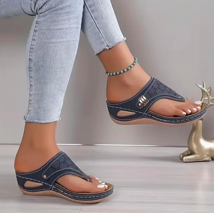 Women's Buckle Thong Wedge Sandals - view 35