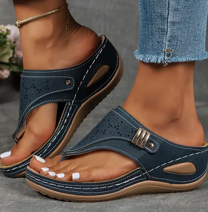 Women's Buckle Thong Wedge Sandals - view 37