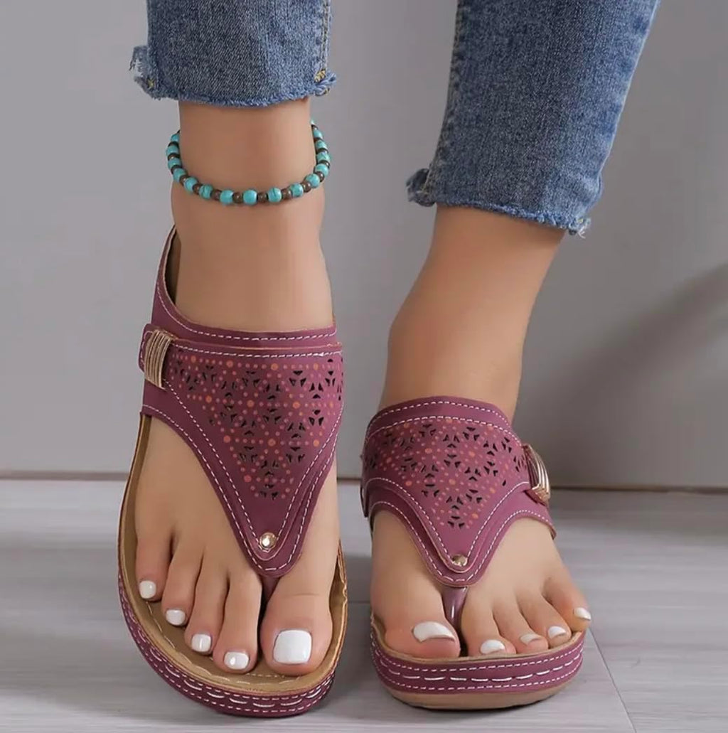 Women's Buckle Thong Wedge Sandals - view 26