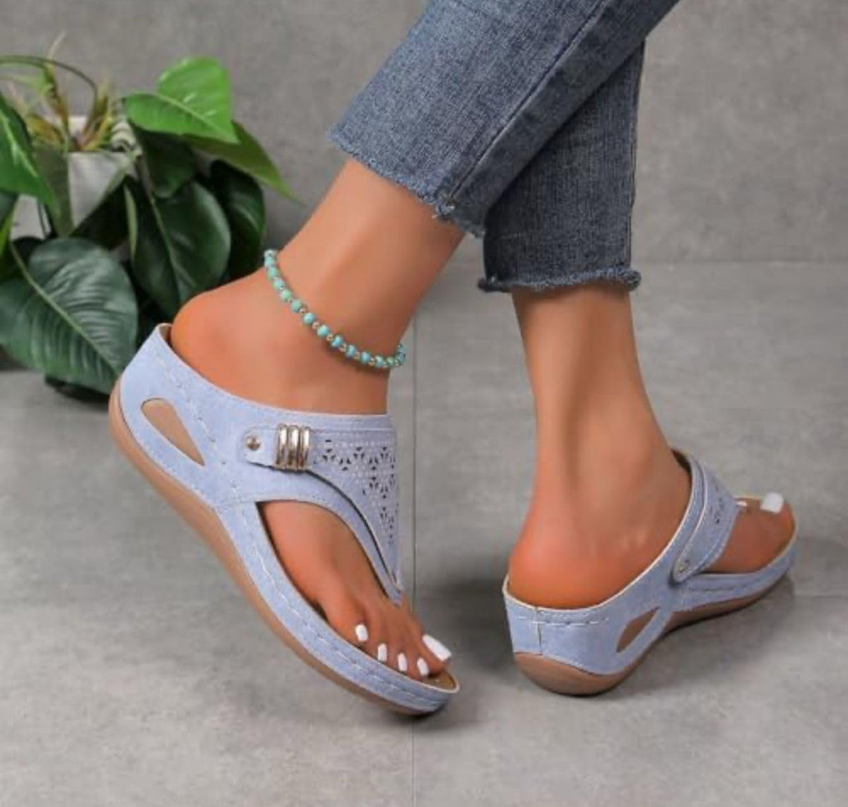 Women's Buckle Thong Wedge Sandals - view 47