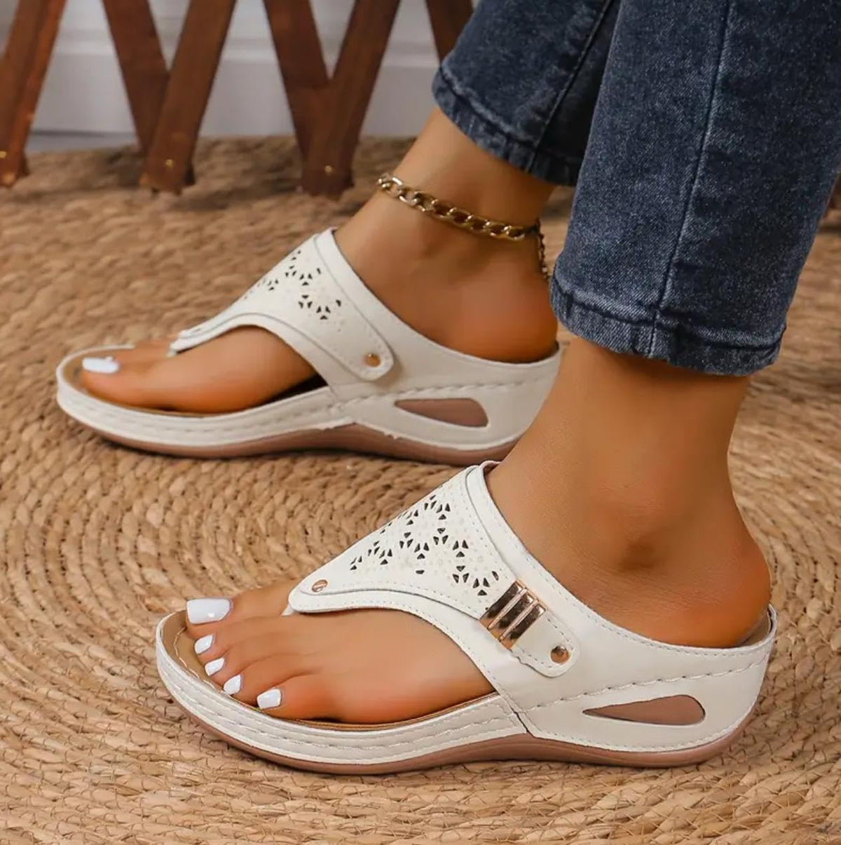 Women's Buckle Thong Wedge Sandals - view 52