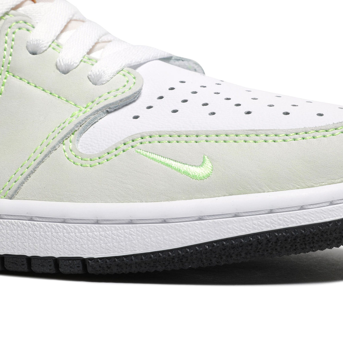 Air Jordan 1 Low OG Ghost Green DM7837-103
